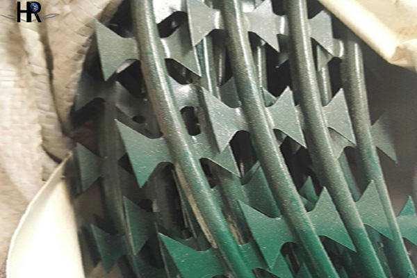 刺絲滾籠噴塑優點